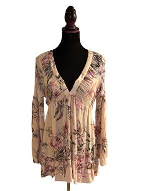 Bog Collective  Floral V-Neck Long Sleeve Tunic Top